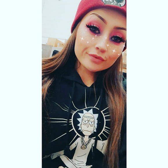 Meet your Posher, Logan - Picture 1 of 1